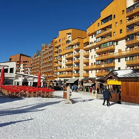 Apartman In Roc De Peclet By Piaunddirk