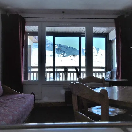 In Roc De Peclet By Piaunddirk Val Thorens