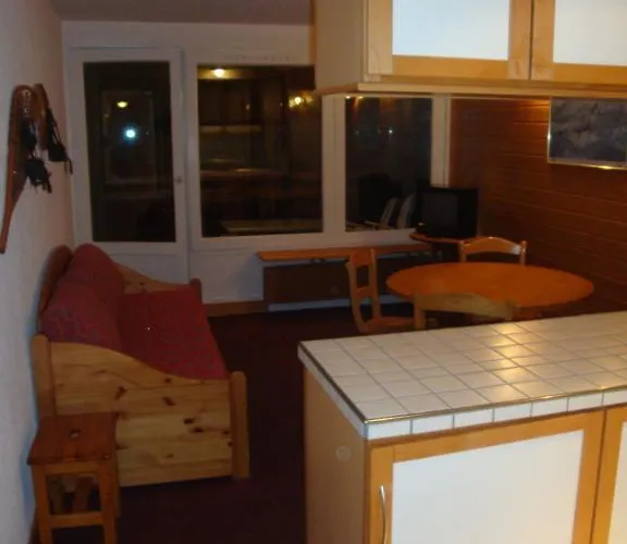 Apartament In Roc De Peclet By Piaunddirk *