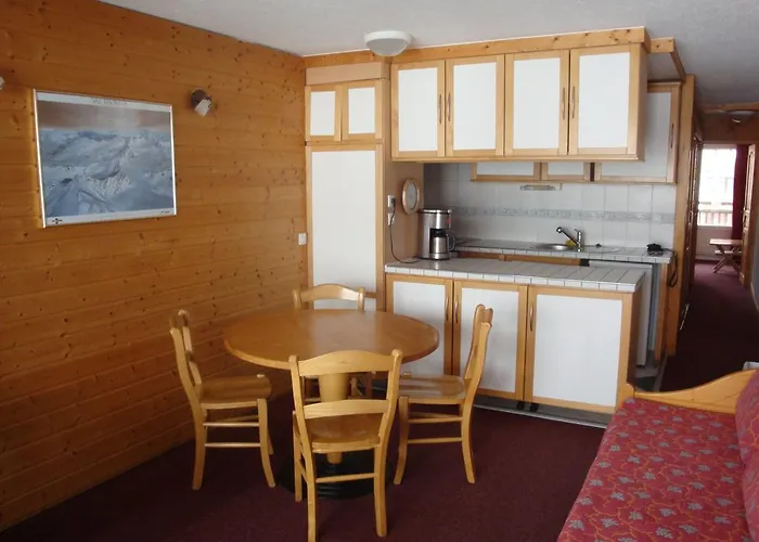 In Roc De Peclet By Piaunddirk Val Thorens