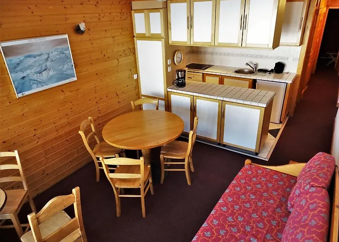 Apartman In Roc De Peclet By Piaunddirk *