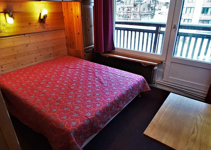 Apartament In Roc De Peclet By Piaunddirk *