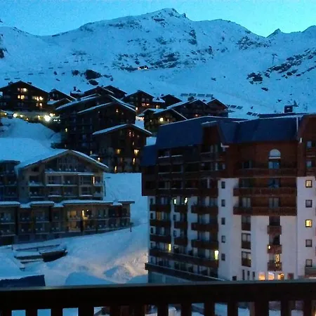 In Roc De Peclet By Piaunddirk