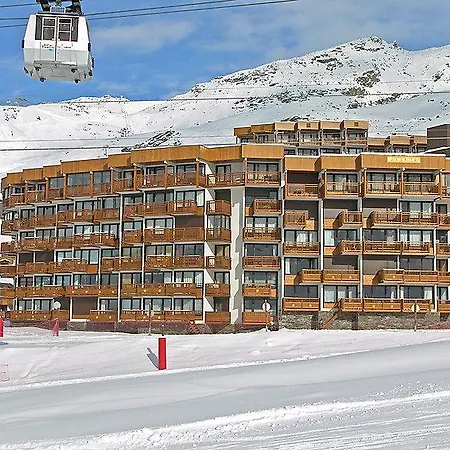 In Roc De Peclet By Piaunddirk