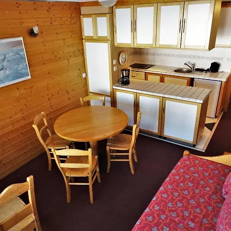 Appartement In Roc De Peclet By Piaunddirk *