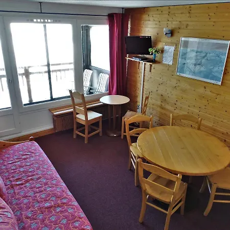 In Roc De Peclet By Piaunddirk *