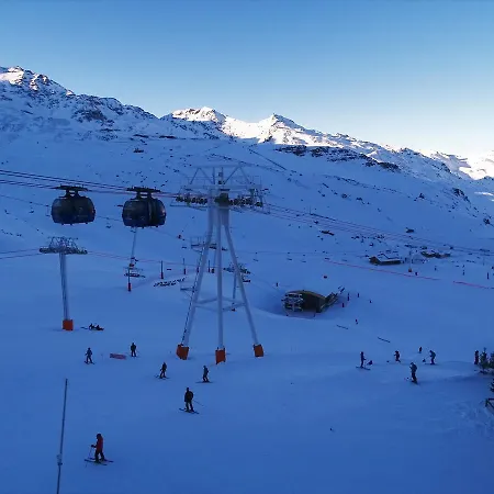 In Roc De Peclet By Piaunddirk