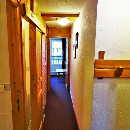 In Roc De Peclet By Piaunddirk * Val Thorens