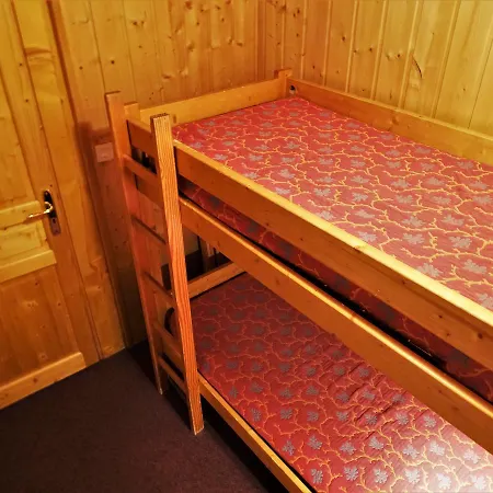 In Roc De Peclet By Piaunddirk *